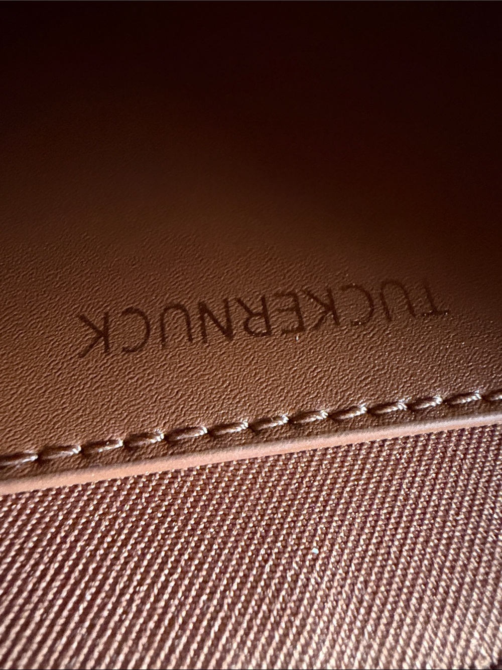 Tuckernuck Tan Woven Crossbody with Brown Leather Flap - Picture 4 of 7